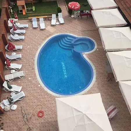 Guest house Complex Laguna-kantardzhiev