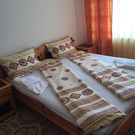 Guest house Complex Laguna-kantardzhiev