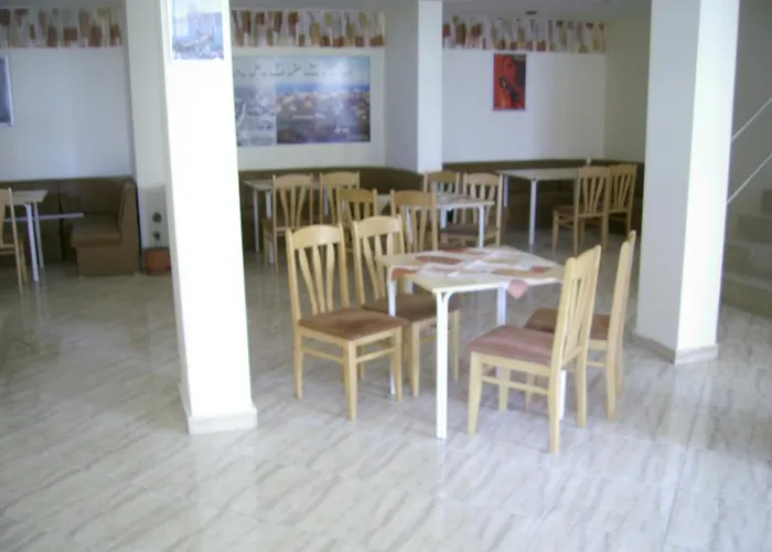 Konukevi Complex Laguna-kantardzhiev 3*