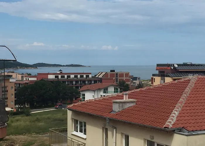 Complex Laguna-kantardzhiev プリモルスコ