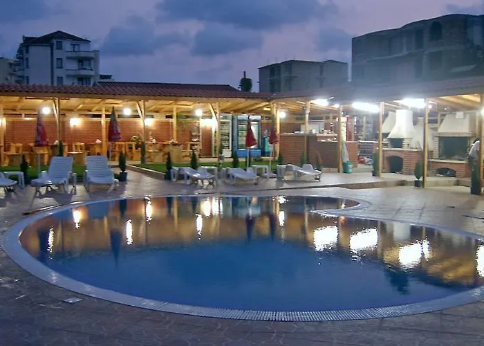 Konukevi Complex Laguna-kantardzhiev Primorsko