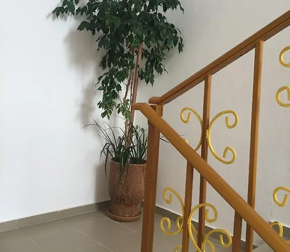 בית הארחה Complex Laguna-kantardzhiev