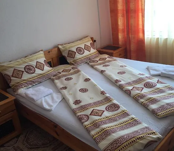 בית הארחה Complex Laguna-kantardzhiev